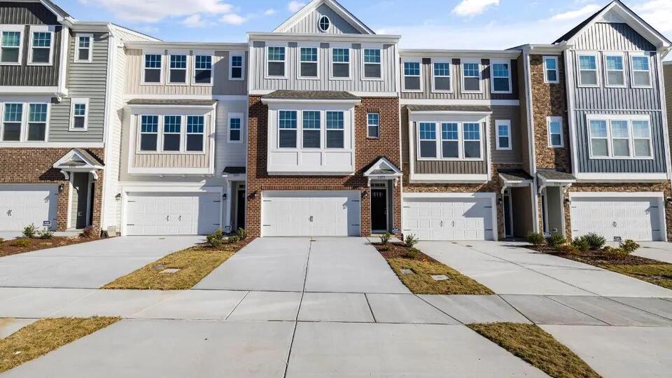 Texas Home Listings Are Up—But Who’s Buying?