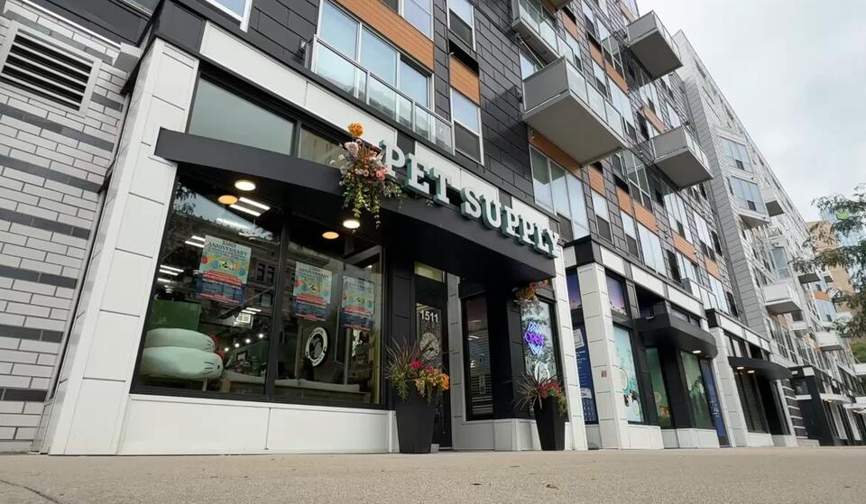 Detroit’s Pet Pantry Is Pure Neighbor Goals