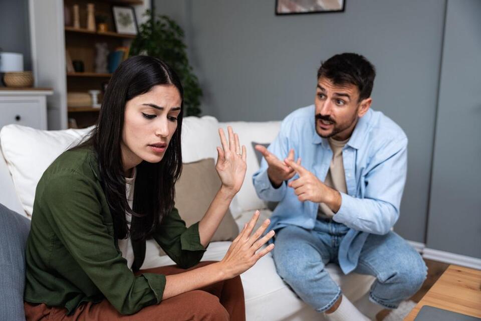 Is Your Ex Coming Back? Weekly Horoscope Tea