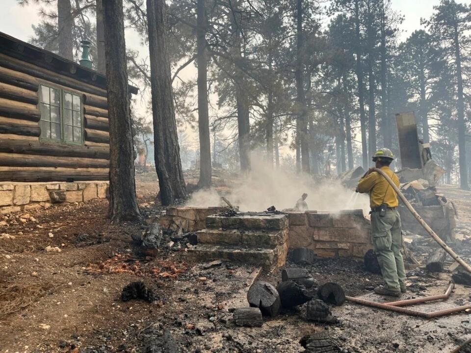 Grand Canyon Lodge Lost in Wildfire Drama