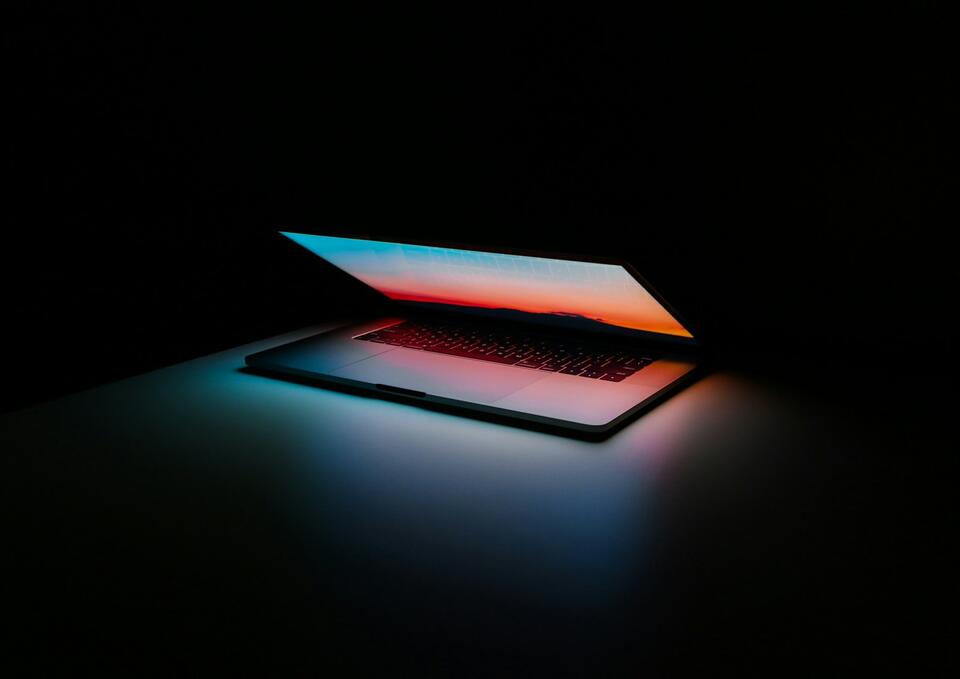 Could Quantum Materials Kill Silicon Chips?