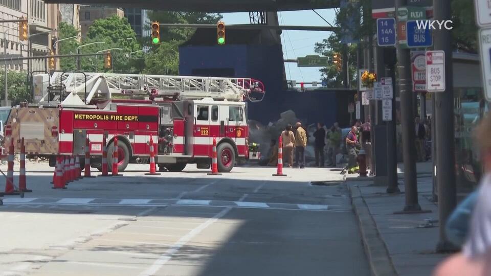 Ohio Extra Spills on Superman Set! 🦸‍♂️