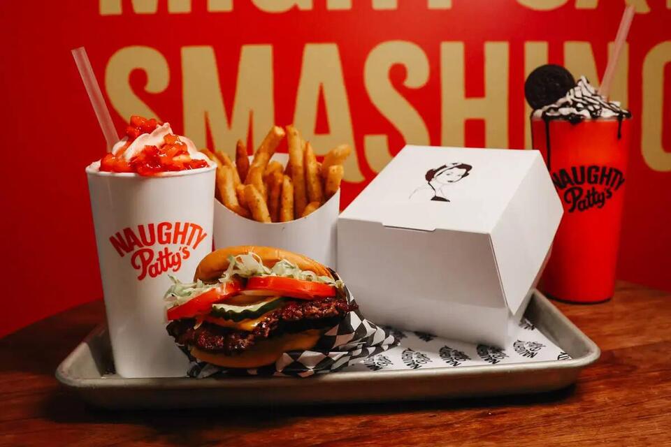 Smash Burgers Hit the Vegas Strip!