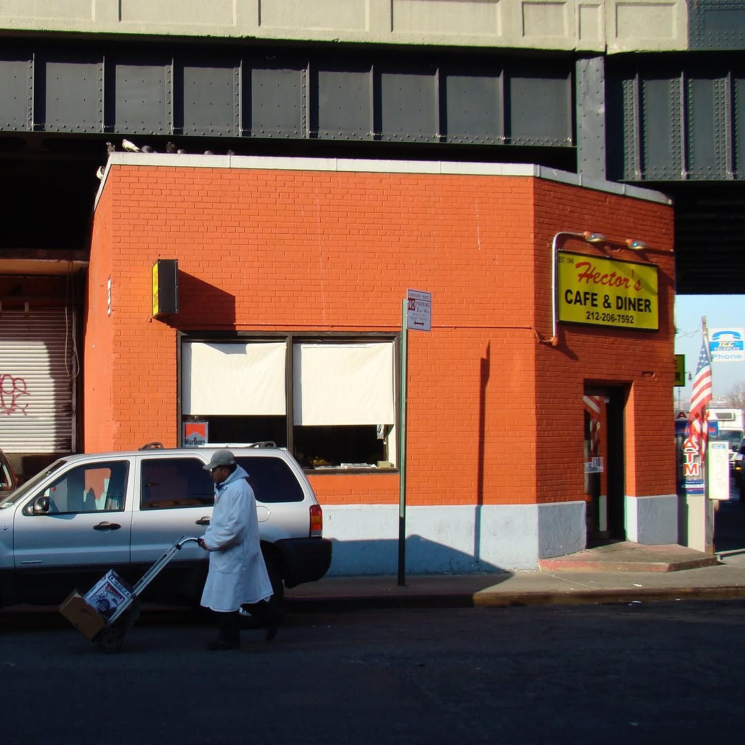 Iconic NYC Diner Says Goodbye