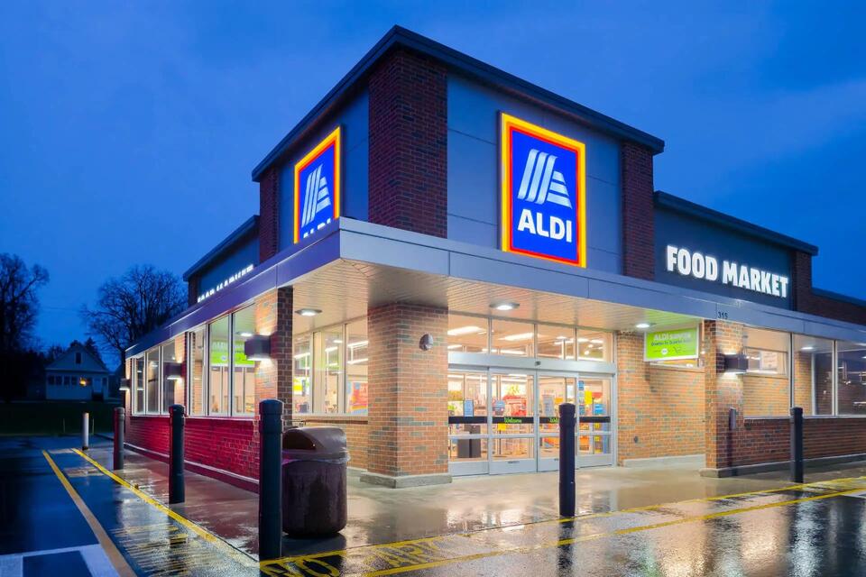 Plastic Found in Aldi Chicken?!