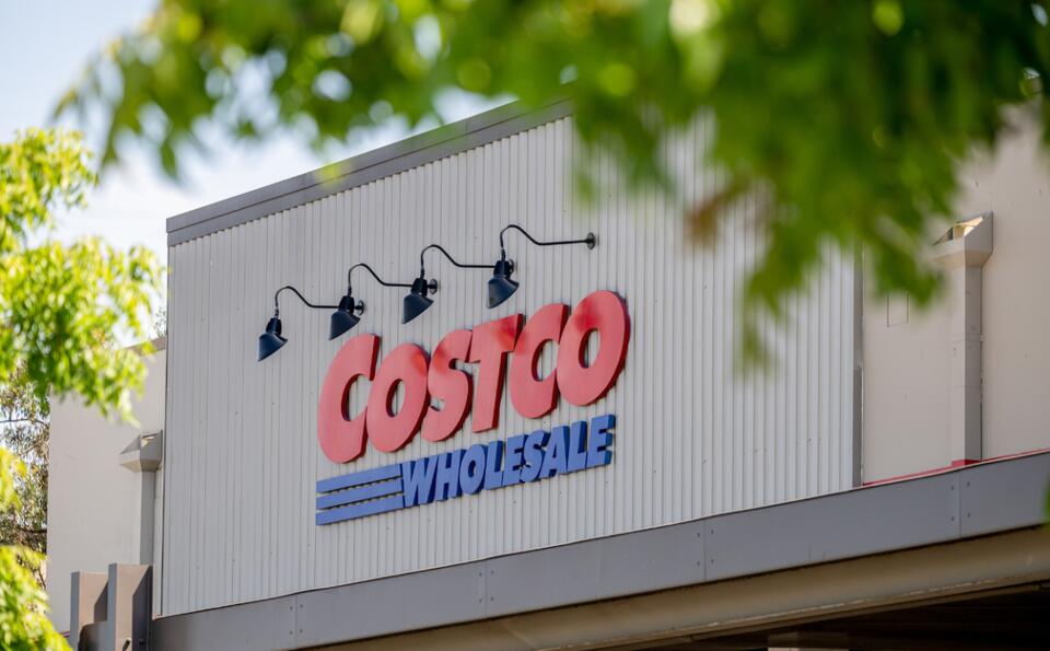 Hawaiian Soda Hits Costco Shelves!