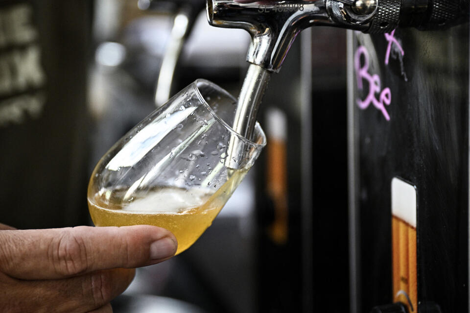 Two Iconic Portland Bars Shutting Down