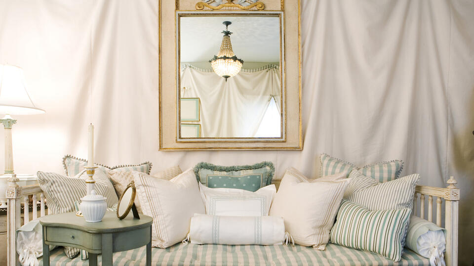 Gingham Is Back & Cooler Than Ever