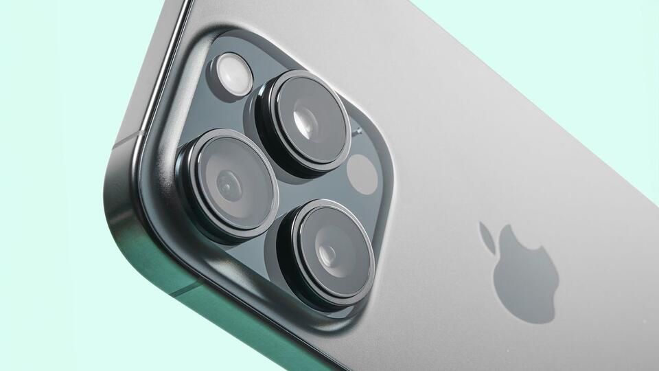 Is Copper the Boldest iPhone Yet?