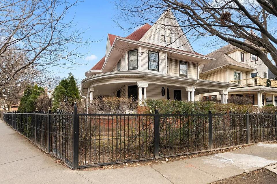 Brooklyn Homes: Sold Out & Over Asking!