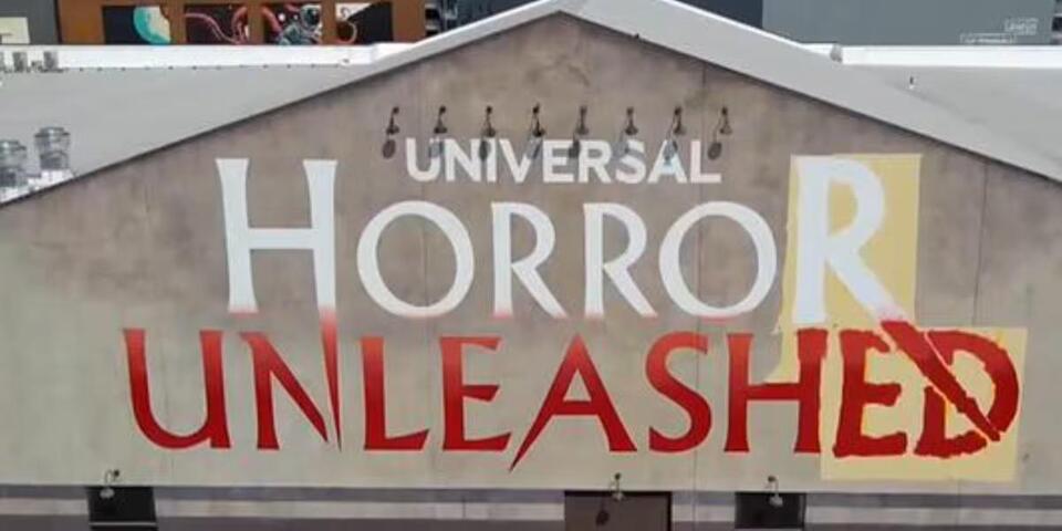 Universal Horror Unleashed Near AREA15! 👻