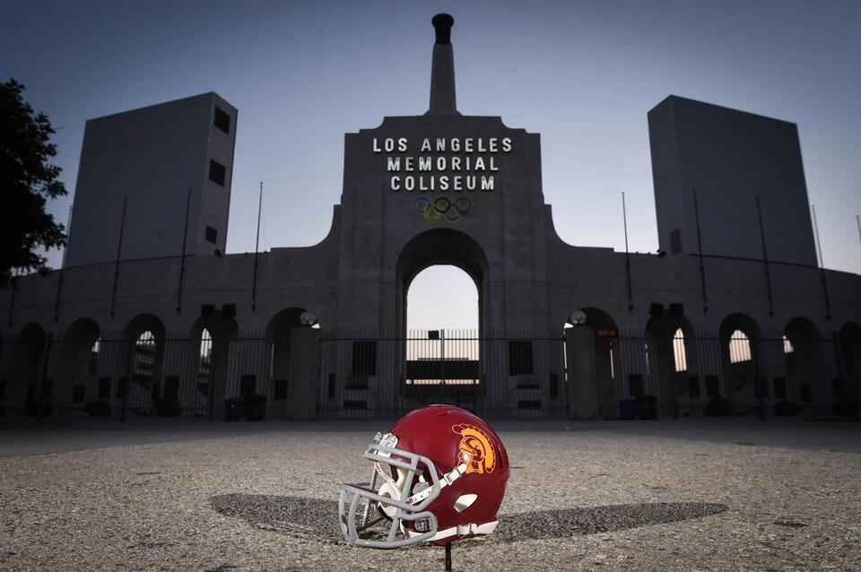 USC’s $200M Deficit Drama Unfolds