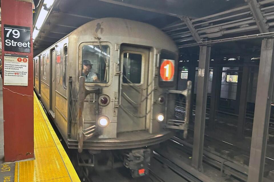NYC’s Subway Cars Might Get a Makeover