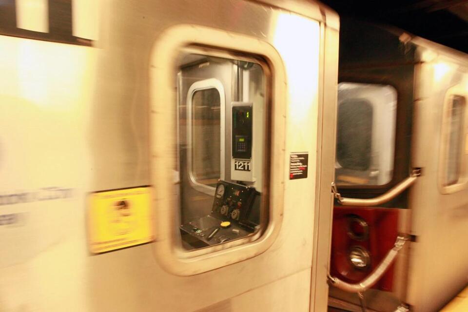 NYC’s Subway Cars Might Get a Makeover