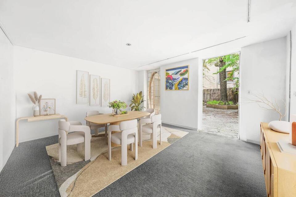 Would You Buy NYC’s Bubble House?