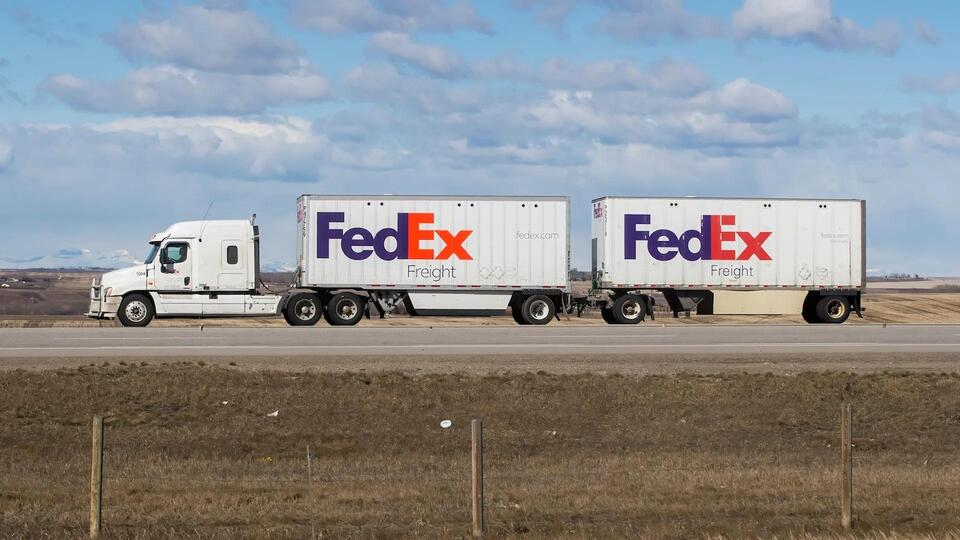 FedEx’s Green Moves: What’s In It For Us?