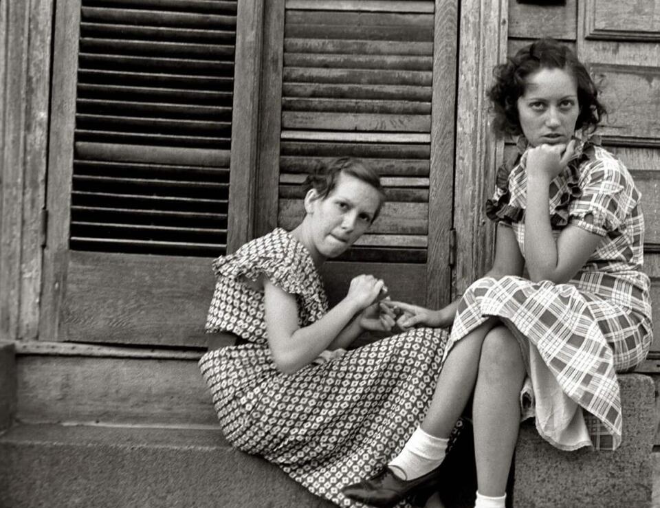 Did 1935 Invent the OG Influencer? 📸