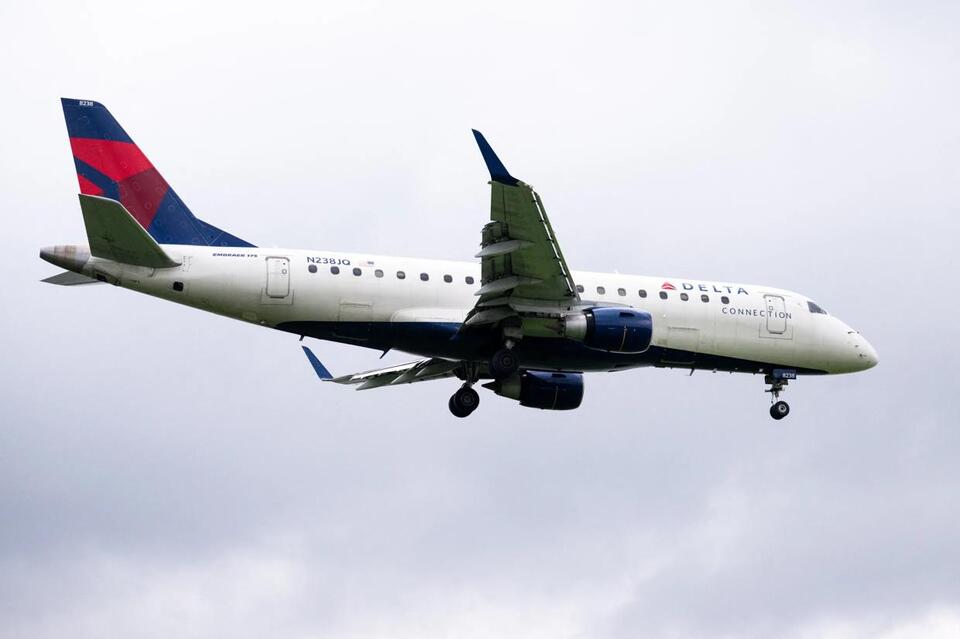 Delta’s AI Ticket Prices: Genius or Greedy?