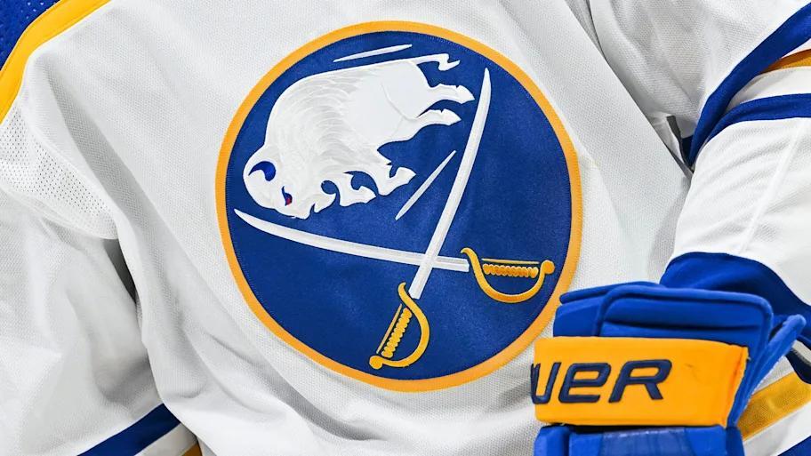 Sabres Serve Up Spicy NHL Shade