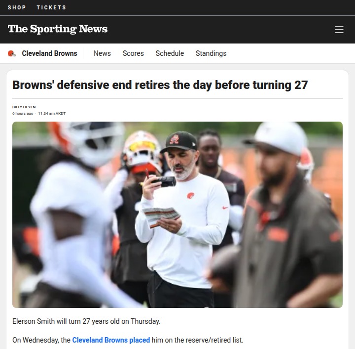 Elerson Smith Hangs Up His Cleats Early