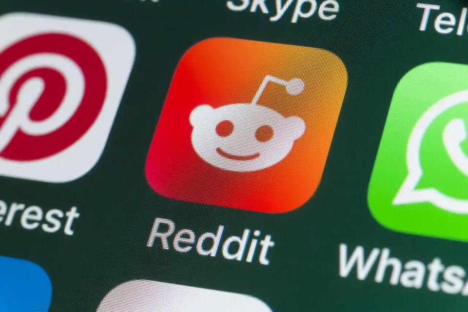 Reddit’s Outage: Can We Trust Our Platforms?