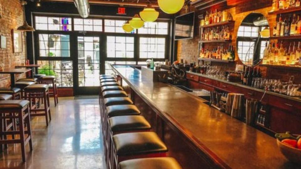Philly Pub’s Health Code Drama 🍔🐭