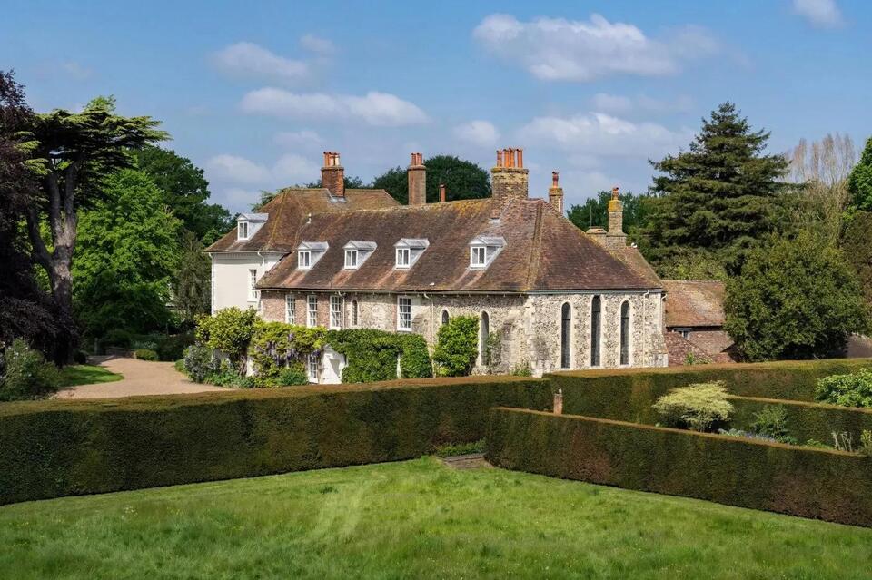 Would You Buy a Castle You Can't Keep?
