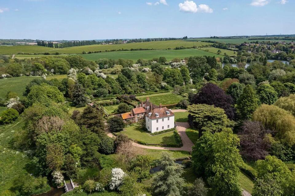 Would You Buy a Castle You Can't Keep?