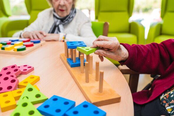 Is Hearing Loss in Your 30s a Dementia Clue?