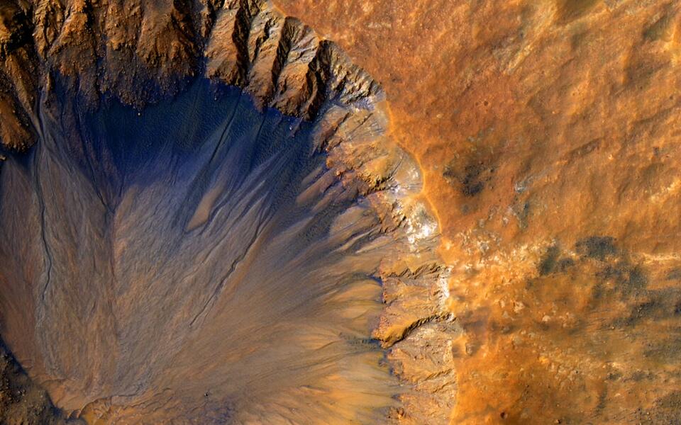 Earth’s Wildest Scar: Meteor Crater Secrets