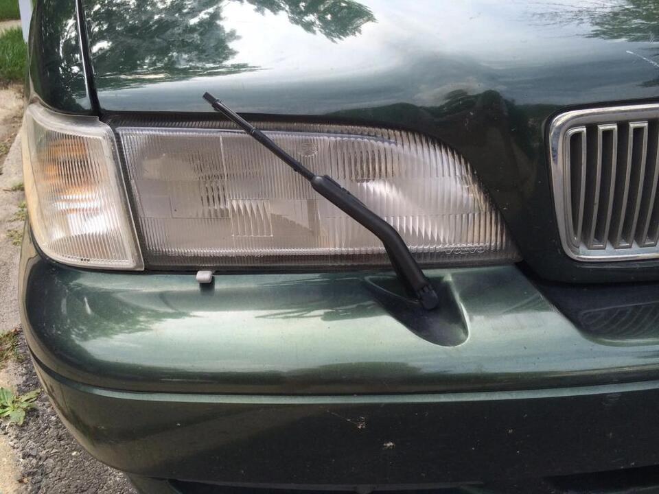 Car Features We’re Glad Are Gone