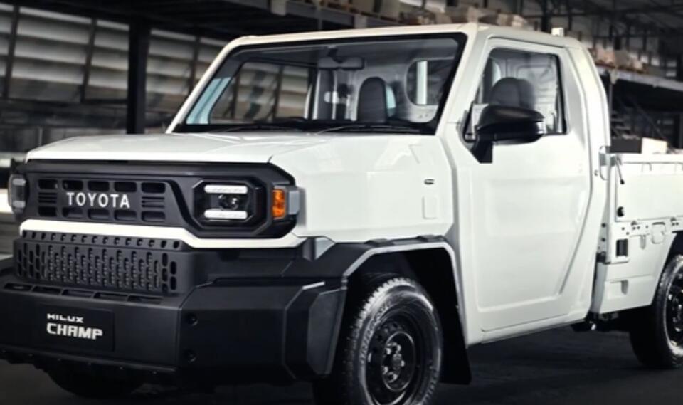 Toyota’s $13K Truck: Genius or Too Bare-Bones?