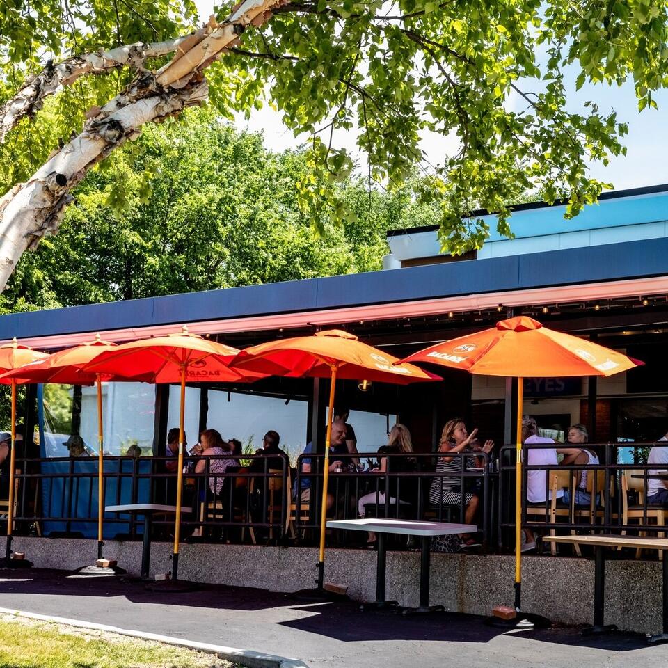 Metro Detroit’s Waterfront Eats You Need