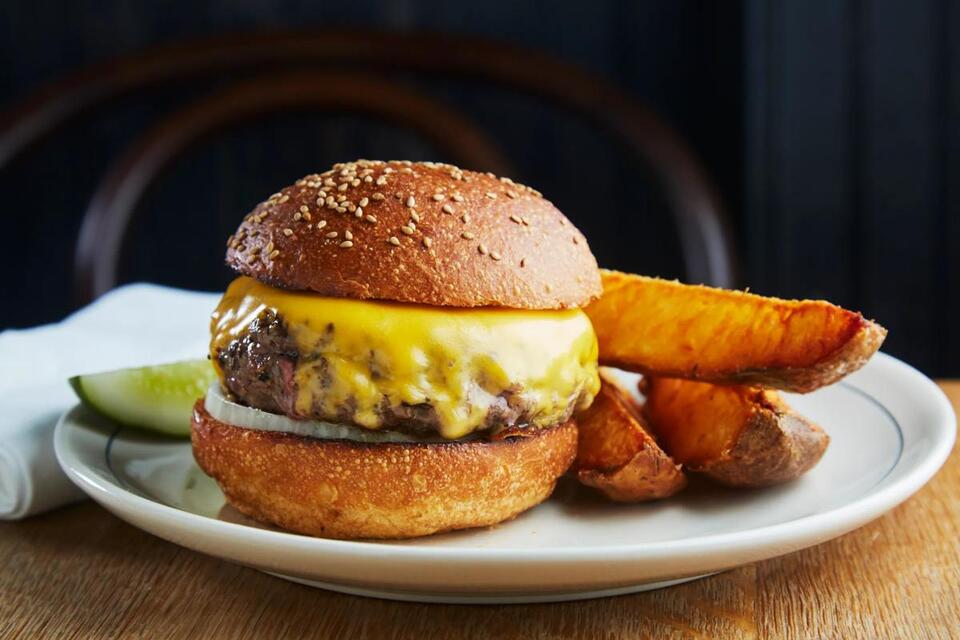 NYC Diners You Gotta Try 🍔🥞