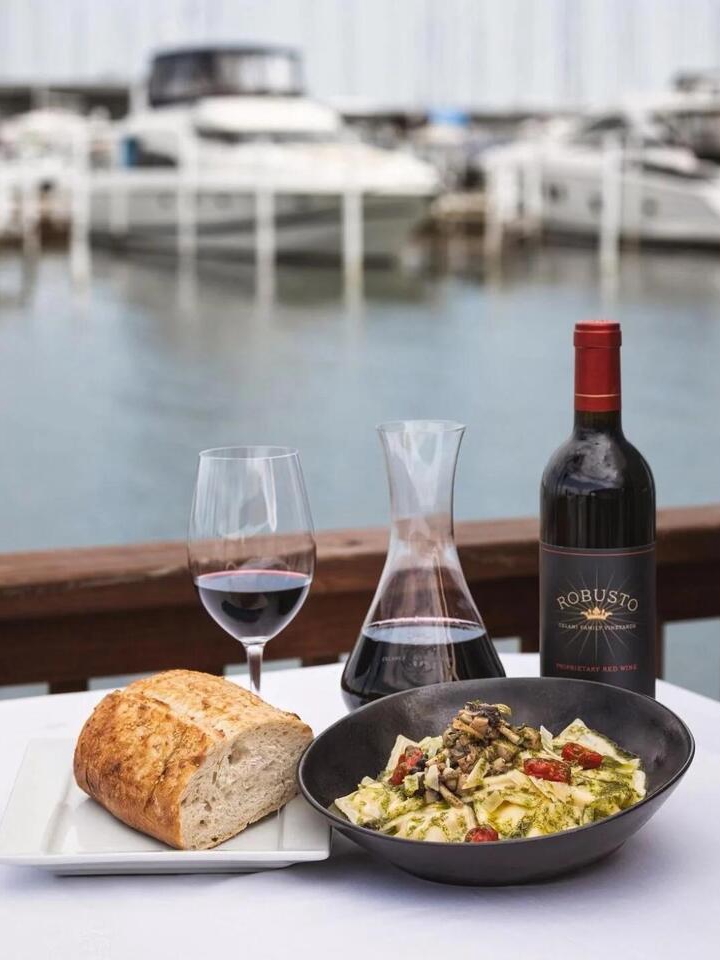 Metro Detroit’s Waterfront Eats You Need