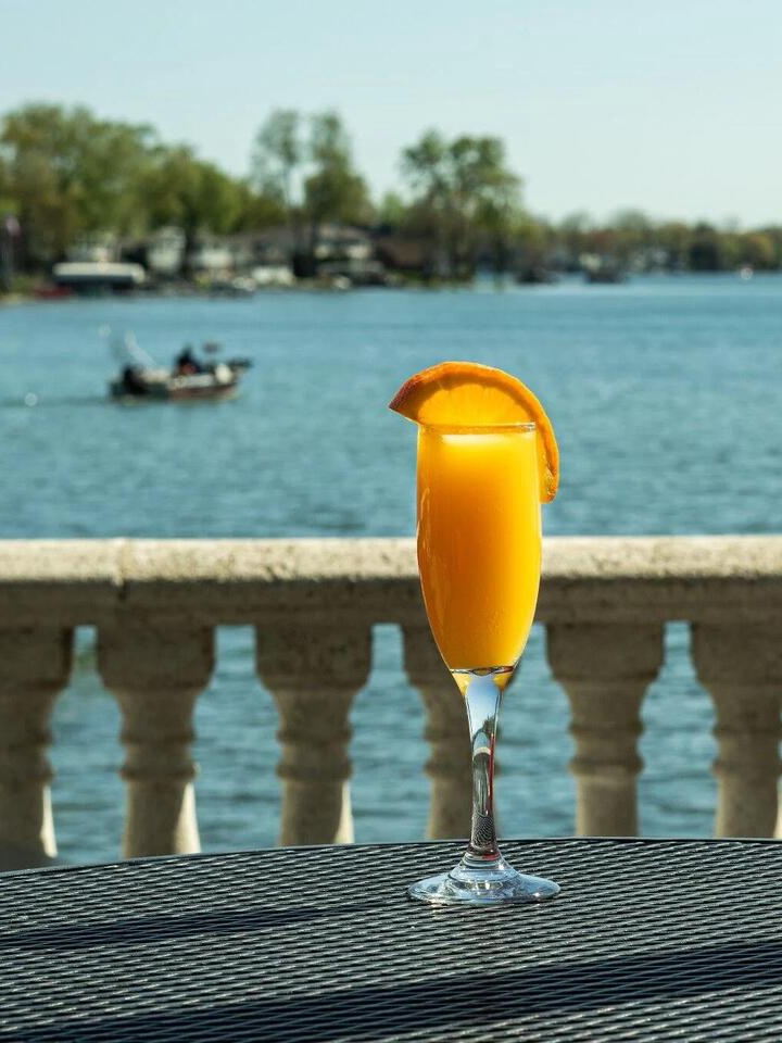 Metro Detroit’s Waterfront Eats You Need