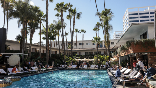 Sun, Cabanas, and Artful Surprises at Felix L.A.’s Hotel Fair