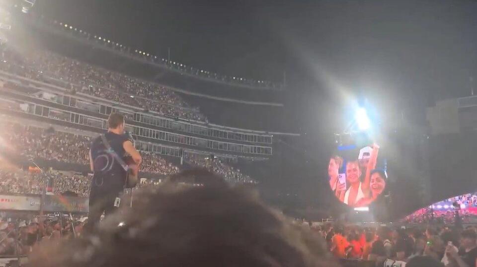Chris Martin’s Jumbotron Trust Issues