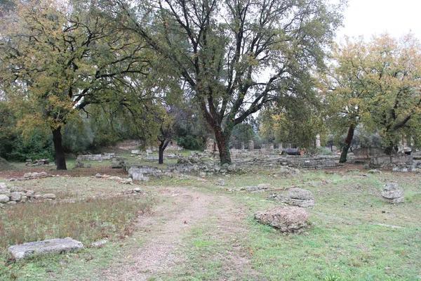 Athens Ruins You Can See for Free?!