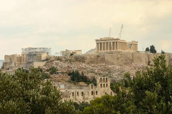 Athens Ruins You Can See for Free?!