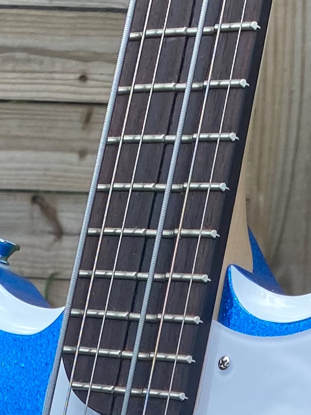 Jack White’s “Ugly Stick” Guitar Reveal 🤯