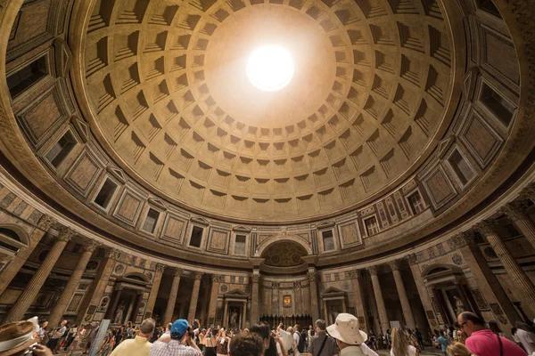 Rome’s Secret Photo Spots Exposed! 📸