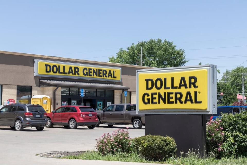 Dollar General’s $2 Canister Is a Macy’s Dupe?!