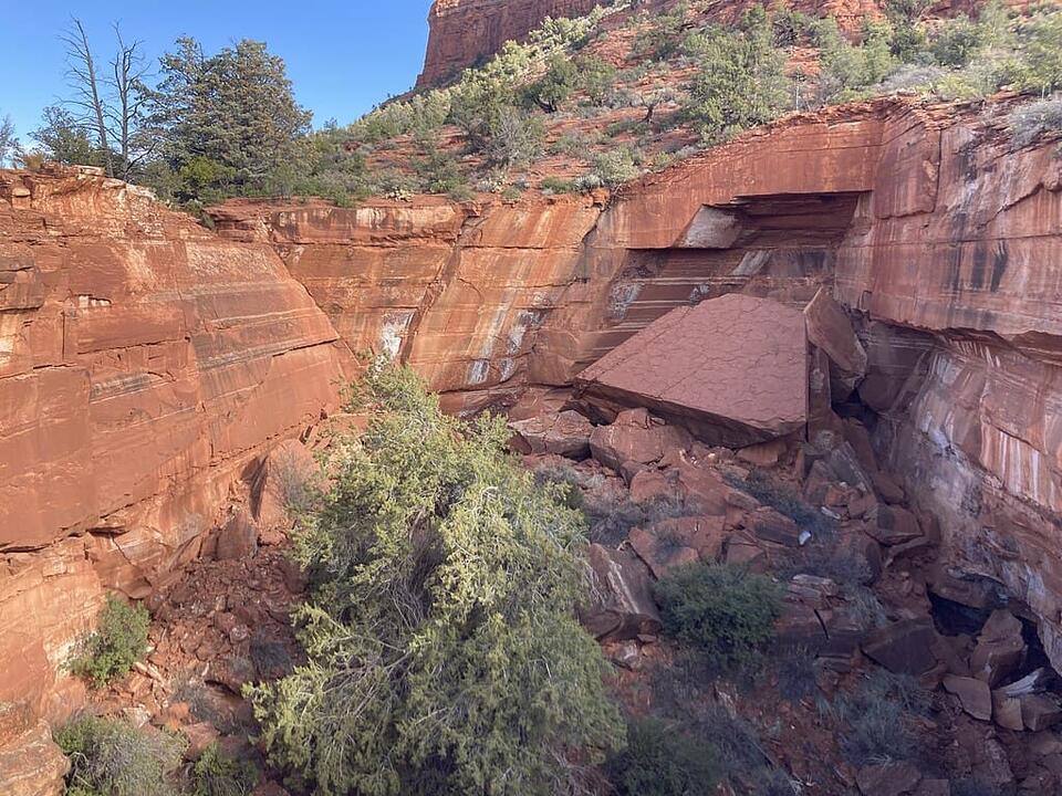 America’s Deepest Sinkhole Uncovered!