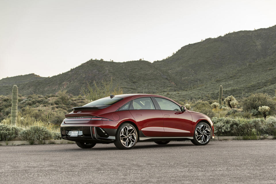 Hyundai’s EV Lease Deal Is Wildly Cheap