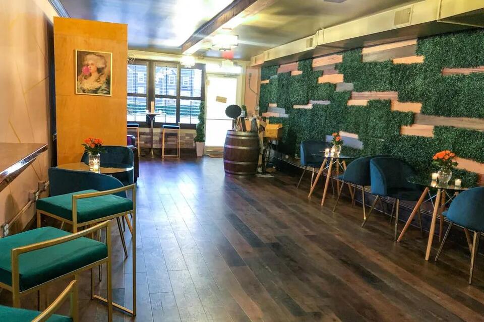 Juice Bar Comeback on Beatties Ford!