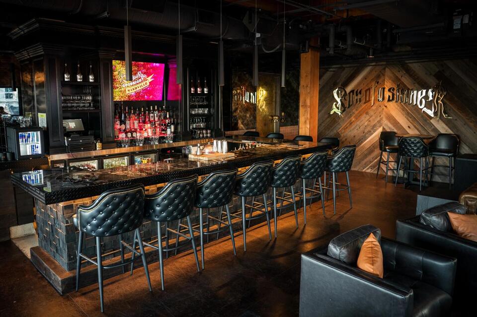 Jelly Roll’s Hidden Bar Is Now Open!