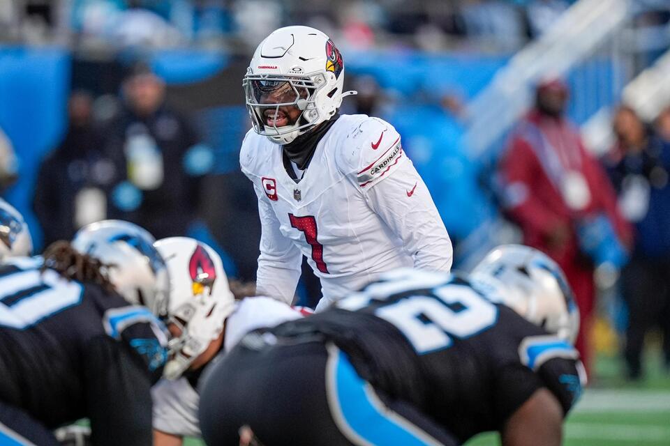 Could Kyzir White Fly Back to Philly?