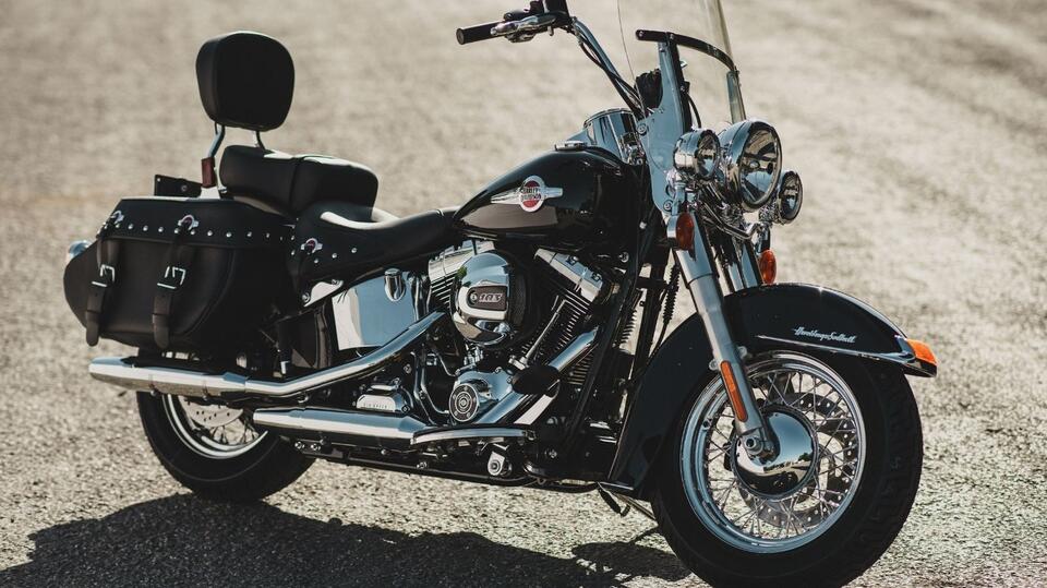 Cracking the Harley FLSTC Code
