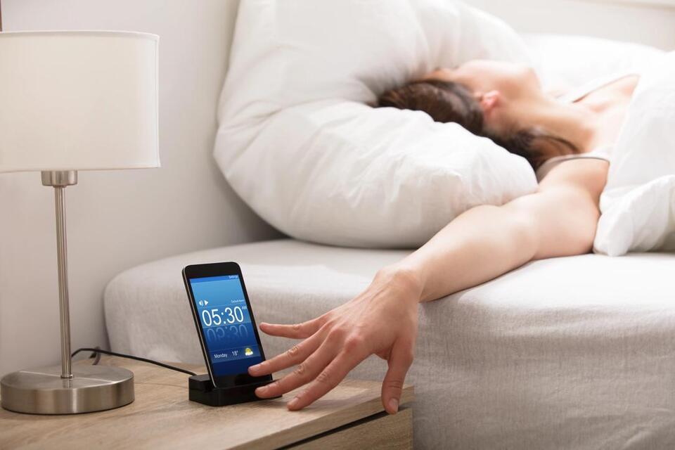 Stop Hitting Snooze After a Bad Sleep!